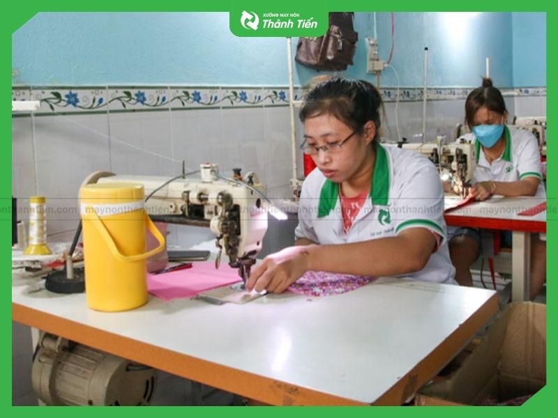 May N&oacute;n Th&agrave;nh Tiến - Xưởng may n&oacute;n nửa đầu uy t&iacute;n tại TPHCM