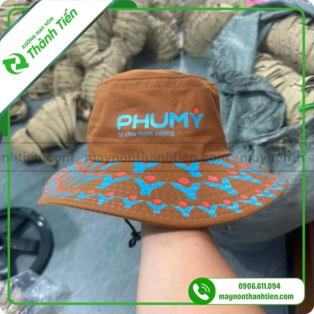 N&oacute;n tai b&egrave;o chống nắng in th&ecirc;u logo doanh nghiệp