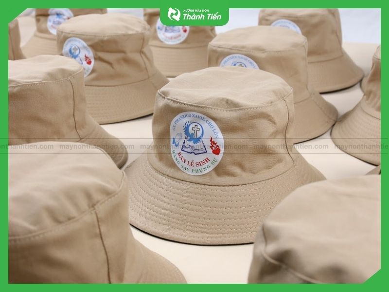 In Logo L&ecirc;n Mũ Bucket