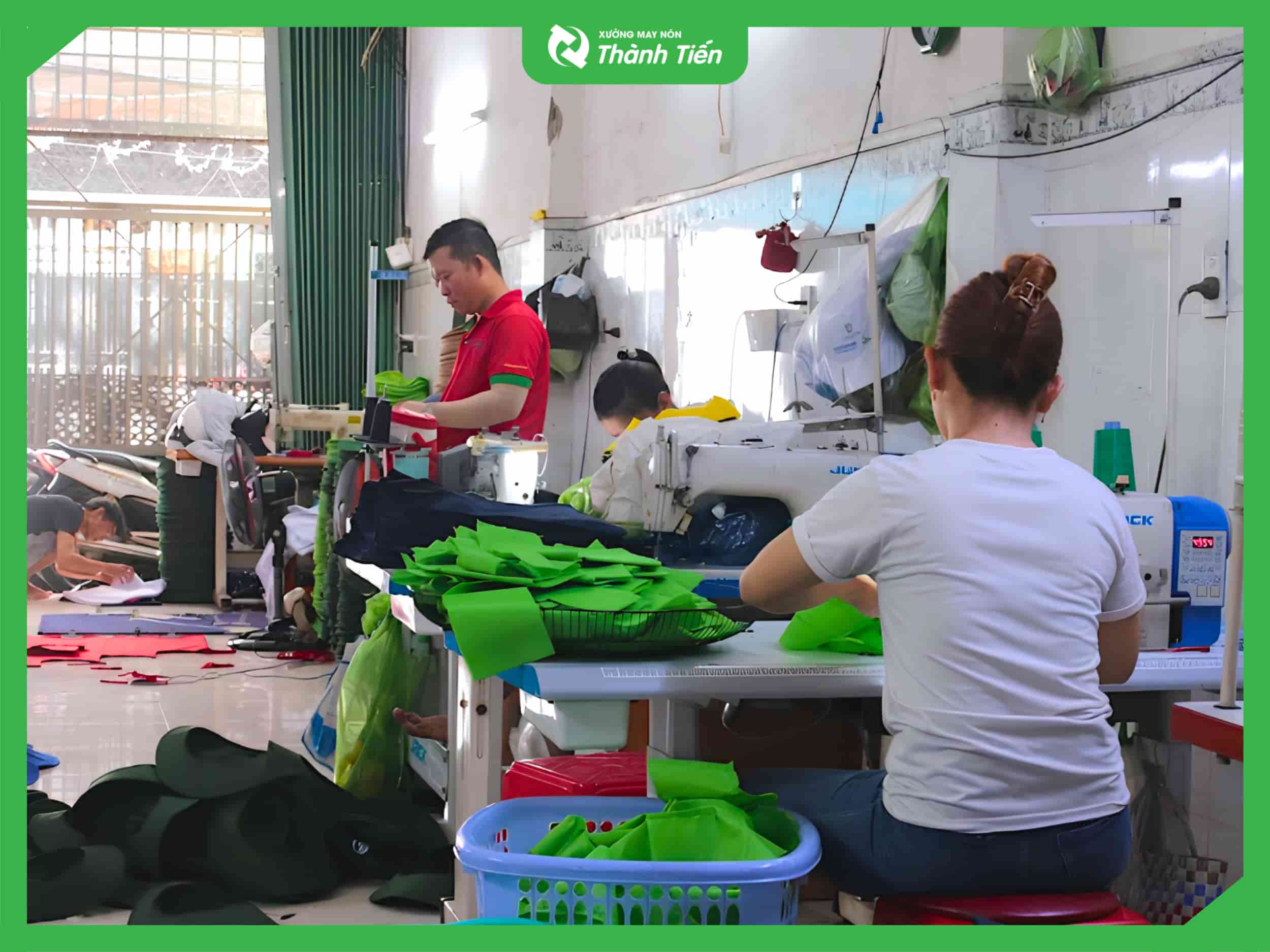 Đặt May N&oacute;n Tai B&egrave;o Theo Y&ecirc;u Cầu &ndash; Giải Ph&aacute;p Cho Doanh Nghiệp