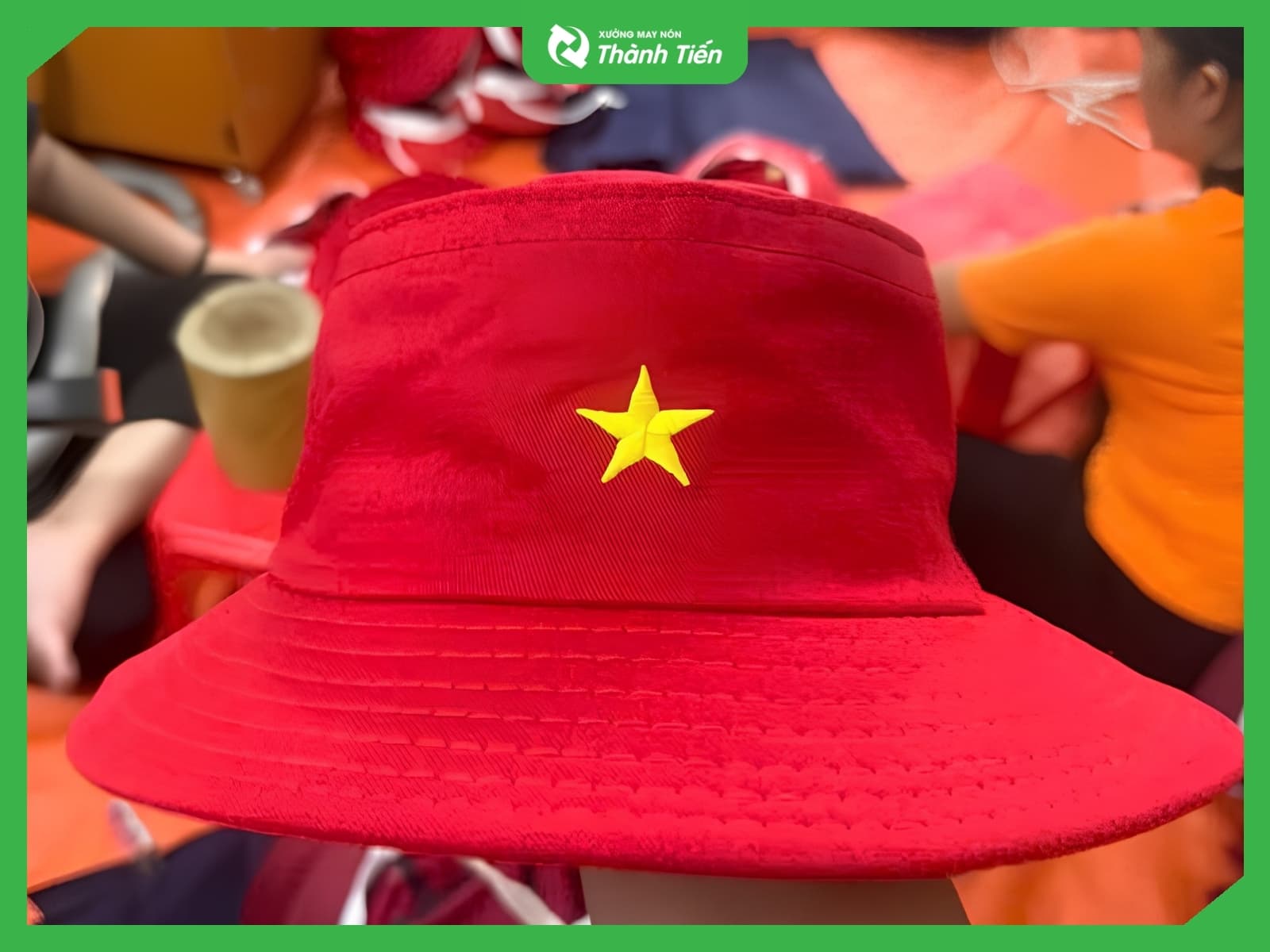Mũ nón bucket thêu ngôi sao